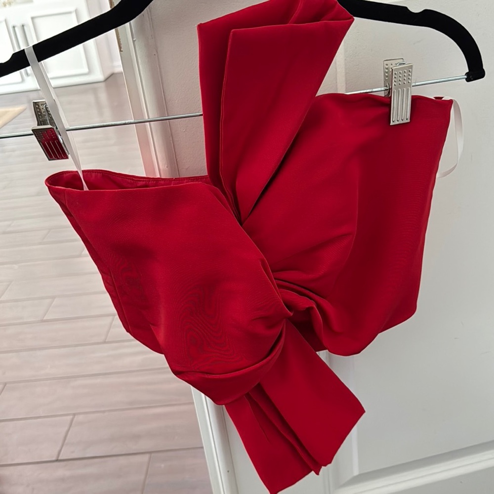 Alexia Maria red bow top